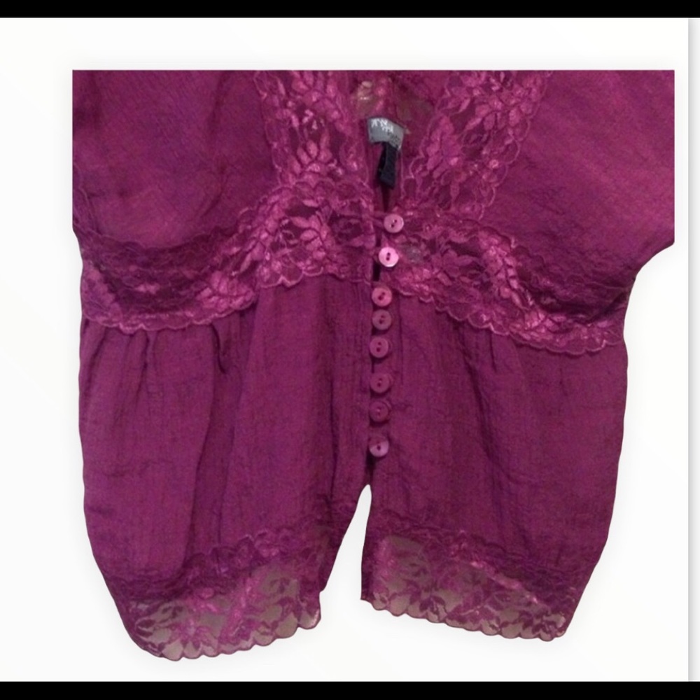 🔴Eggplant Lace Top - Picture 4 of 4